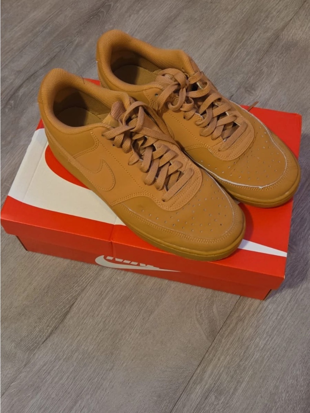 Nike Men’s Low-Top Sneakers - Tan